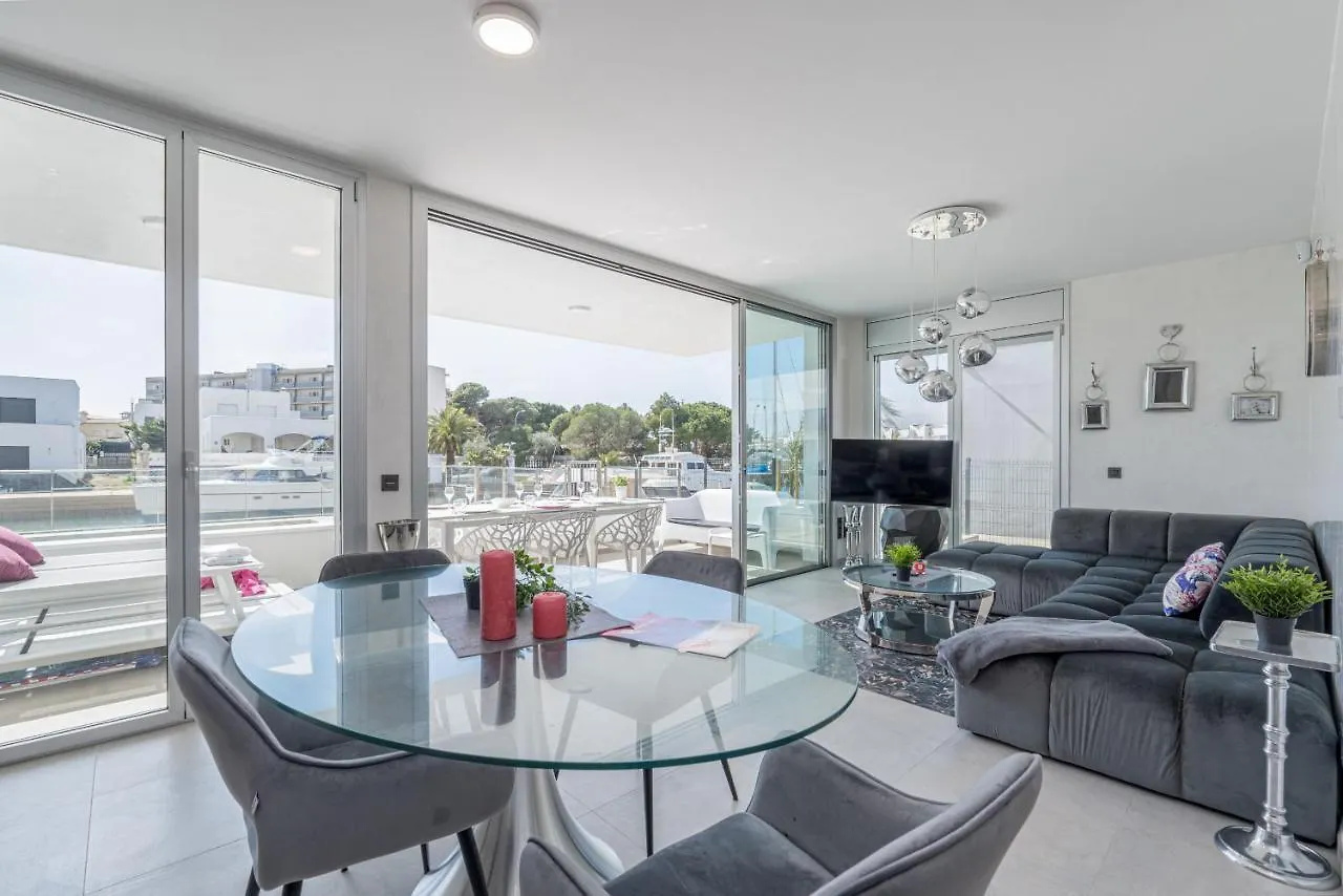 Apart-Rent Apartamento Av Platja Santa Margarita 2010 罗萨斯